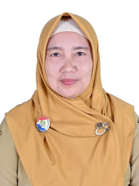 Pasfoto Rina Yulianti