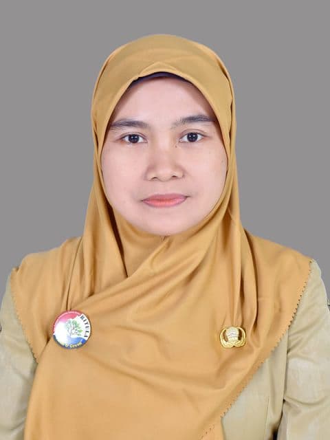 Pasfoto Whinna Harianna, S.Pd.